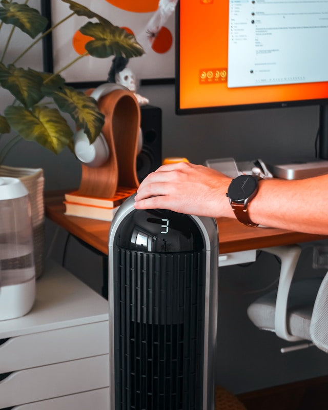 How to Maintain an Air Purifier Between Filter Changes