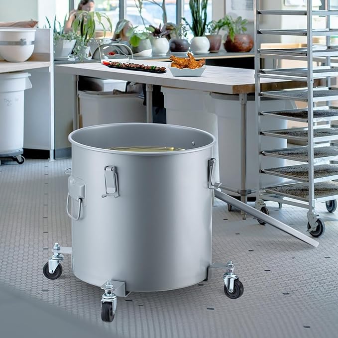 VEVOR Fryer Grease Bucket, 16 Gal Oil Disposal Caddy with Caster Base, Carbon Steel Rust-Proof Coating, Oil Transport Container with Lid, Lock Clips, Filter Bag for Hot Cooking Oil Filtering