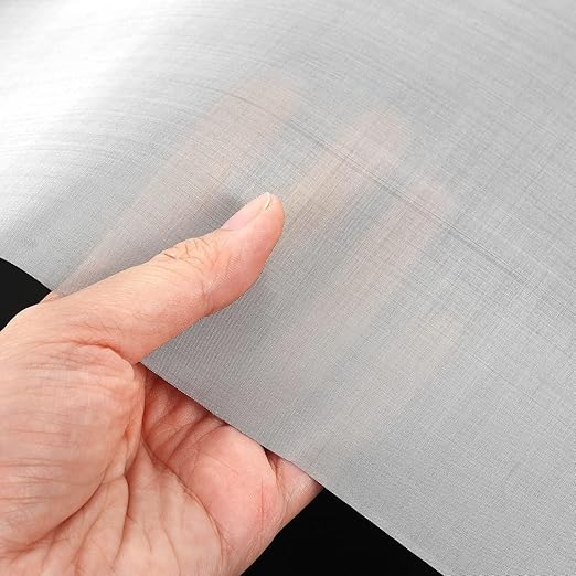 1 roll Stainless Steel Wire mesh 100 mesh,304 Wire mesh, Suitable for Vent, Cage, Garden, Window Screen, Filter Screen, etc (100Mesh 44X120CM)